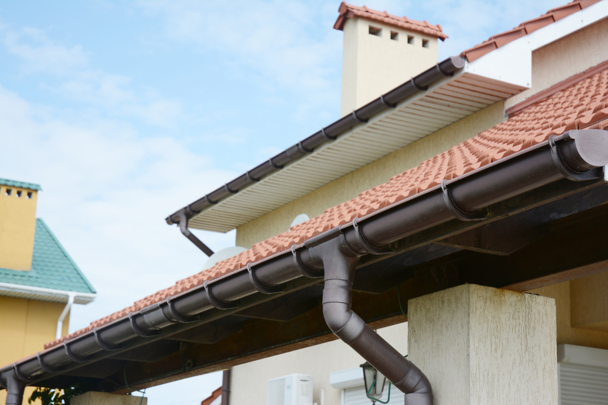 Installation et réparation de gouttières à Cournonterral – Joachim Rénovation 34